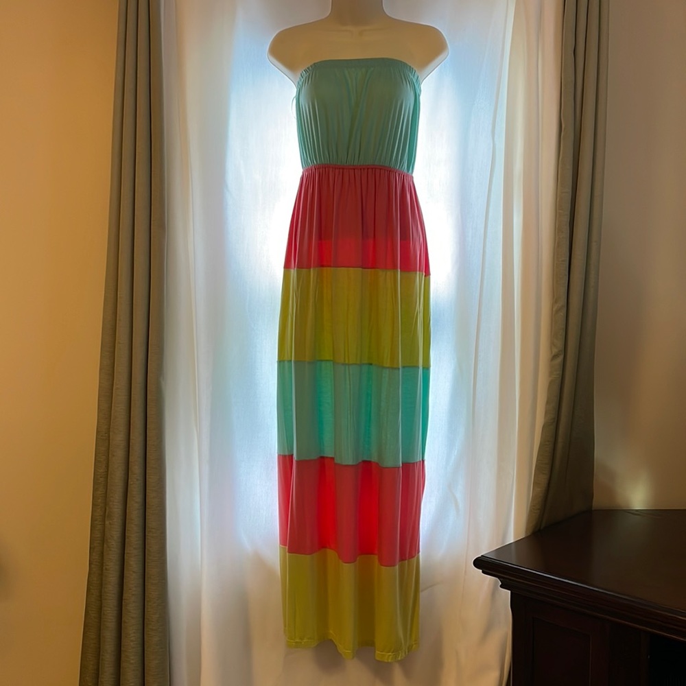 NEW Multi- Color Maxi Size Large Dress by Soprano